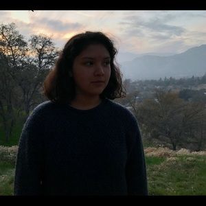 Meet your Posher, Adriana